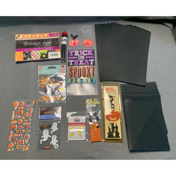 Complete Halloween Scrapbooking Kit With Stickers Embellishments Black Paper & E - Picture 6 of 12